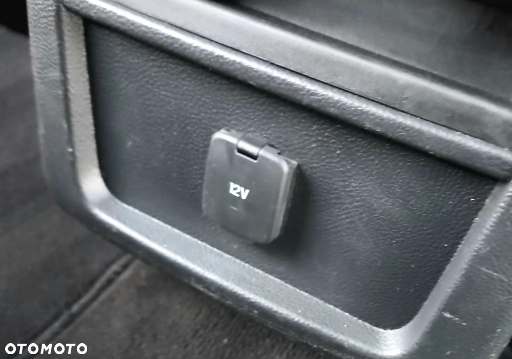 Ford S-Max 2.0 TDCi Titanium - 21