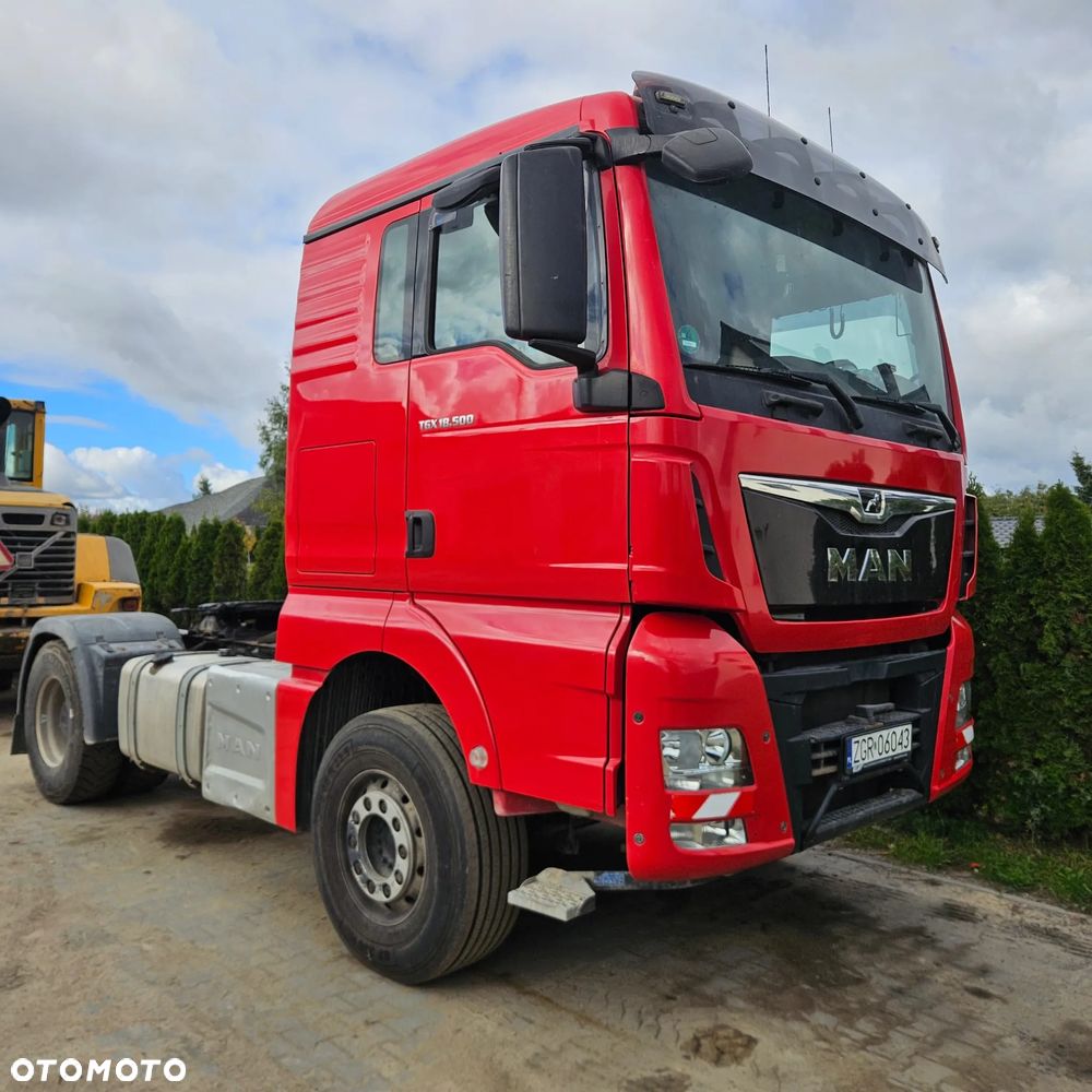 MAN TGX - 24