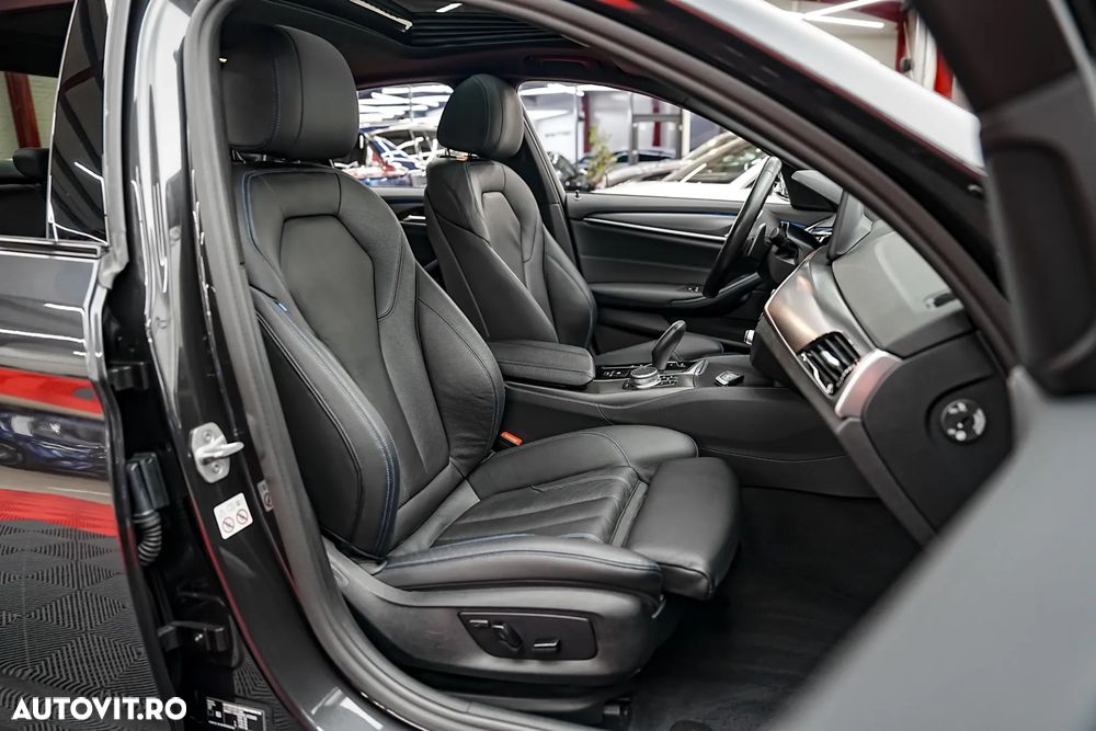 BMW Seria 5 530e Aut. M Sport Edition - 11