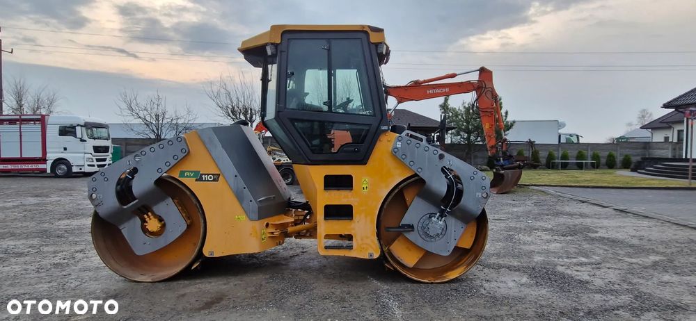 Ammann AV110X/ 1380MTH/ Maszyna sprowadzona - 2