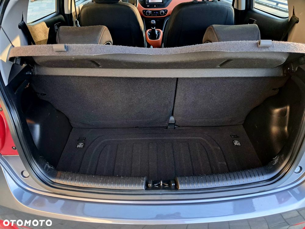 Hyundai i10 1.0 BlueDrive Comfort - 20