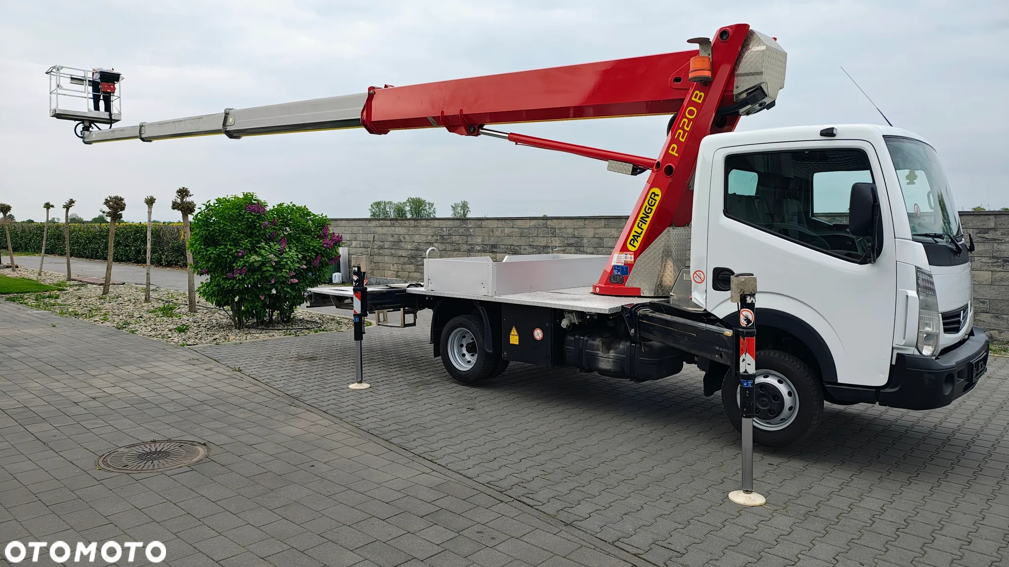 Renault Palfinger P 220 B - 7