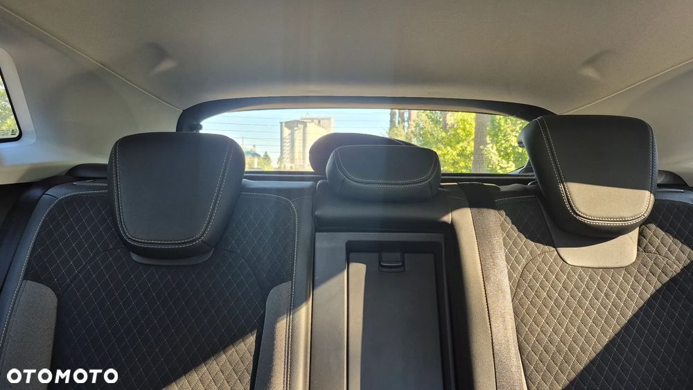 Opel Grandland X 1.6 D Start/Stop INNOVATION - 17