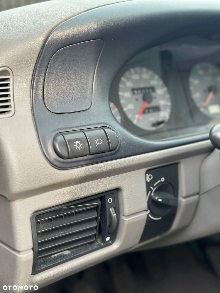 Skoda Felicia 1.3 LX - 13