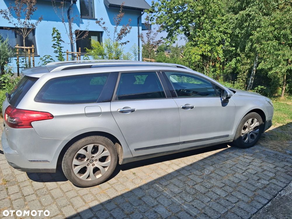 Citroën C5 1.6 HDi Attraction - 1