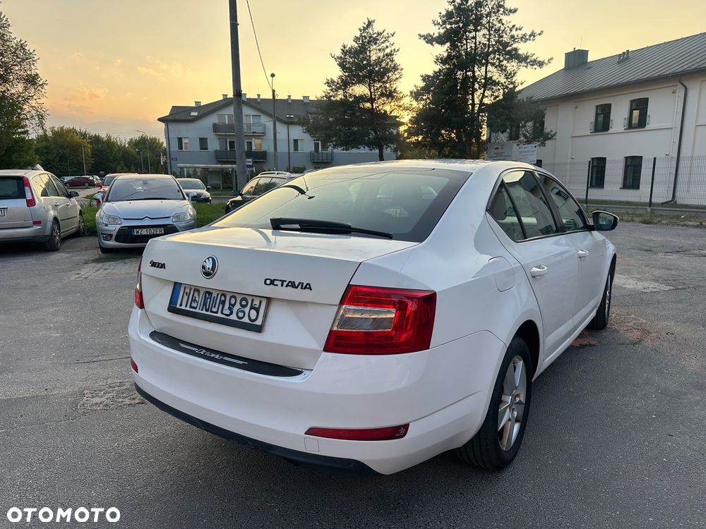 Skoda Octavia - 3