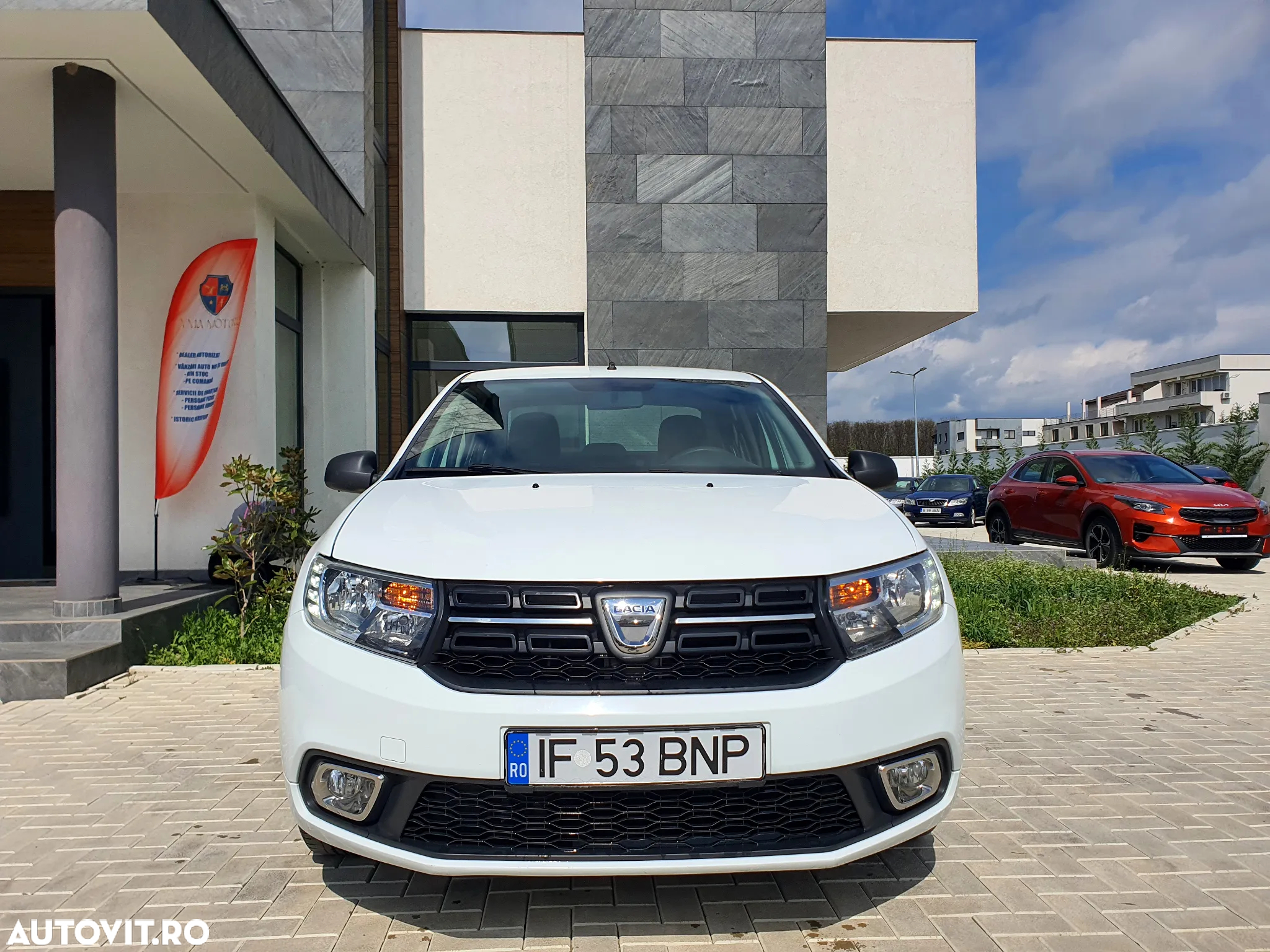 Dacia Logan 1.0 SCe SL PLUS - 2