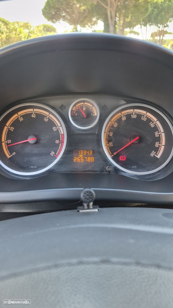 Opel Corsa - 2