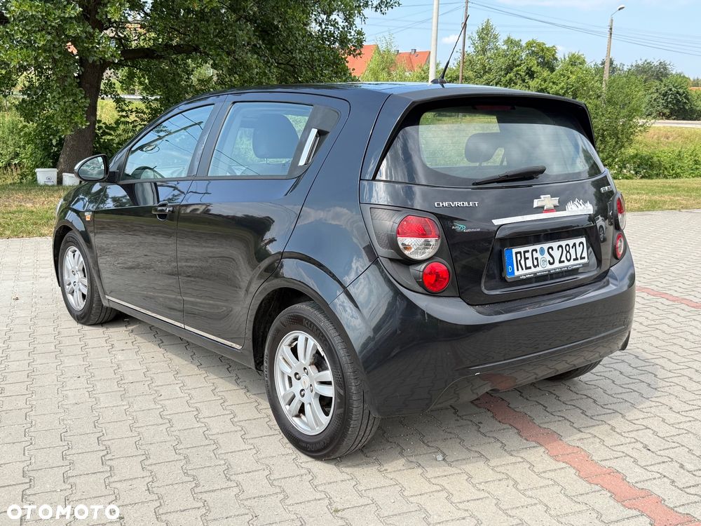 Chevrolet Aveo 1.4 16V LS - 4