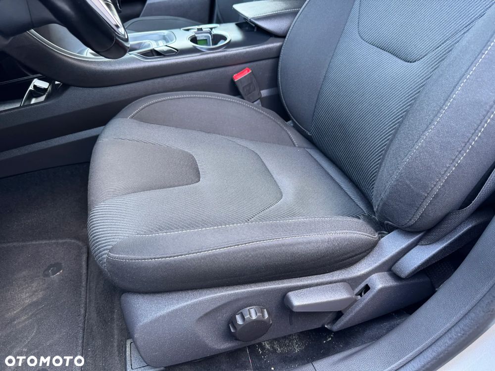 Ford Mondeo 2.0 TDCi Titanium - 28