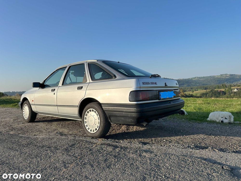 Ford Sierra - 4