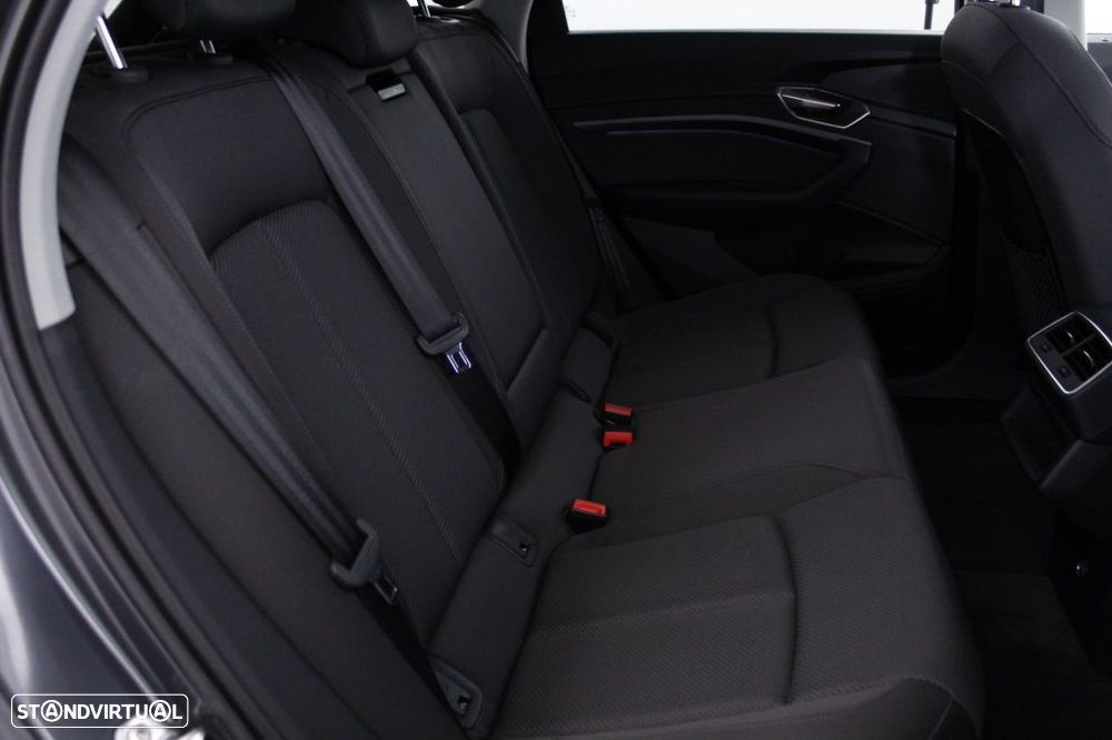 Audi Q8 e-Tron 55 quattro Advanced - 15