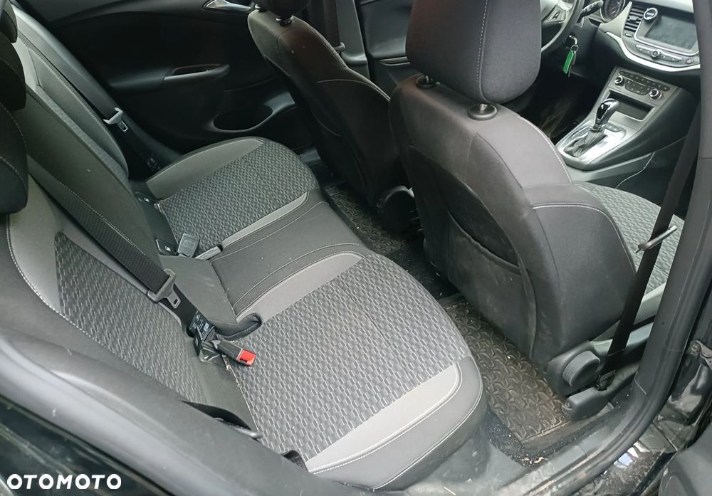 Opel Astra - 10