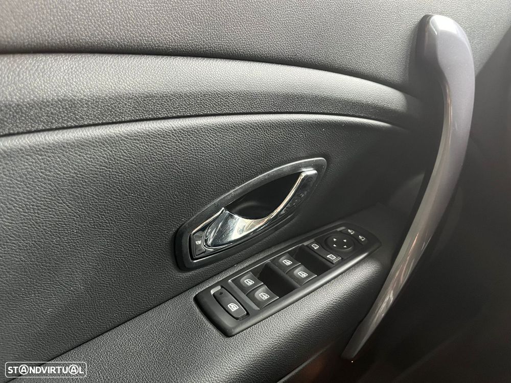 Renault Mégane Sport Tourer 1.5 dCi GT Line SS - 28