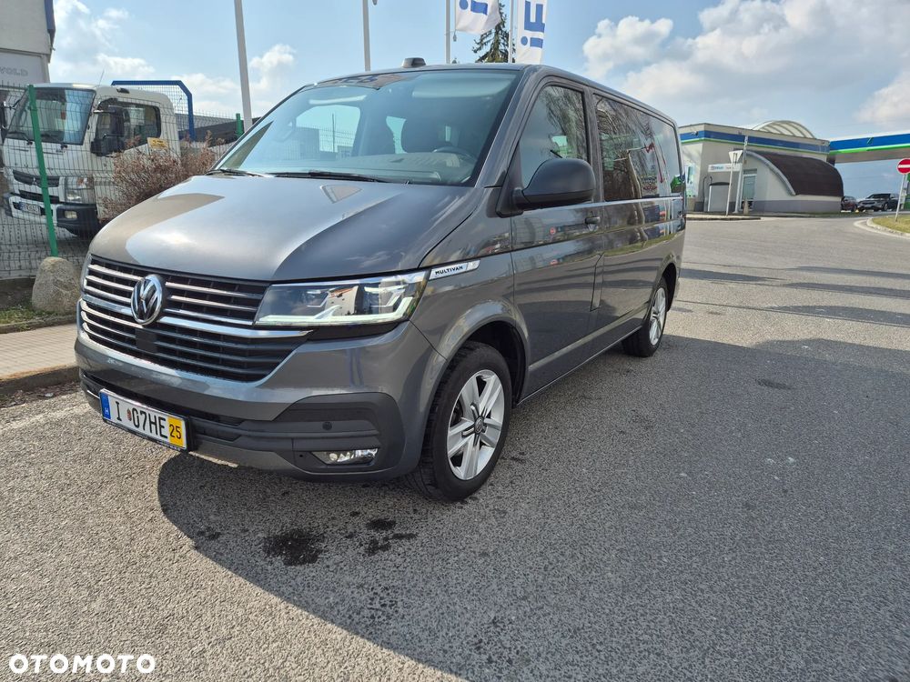 Volkswagen Multivan 2.0 TDI L1 Generation SIX DSG - 2