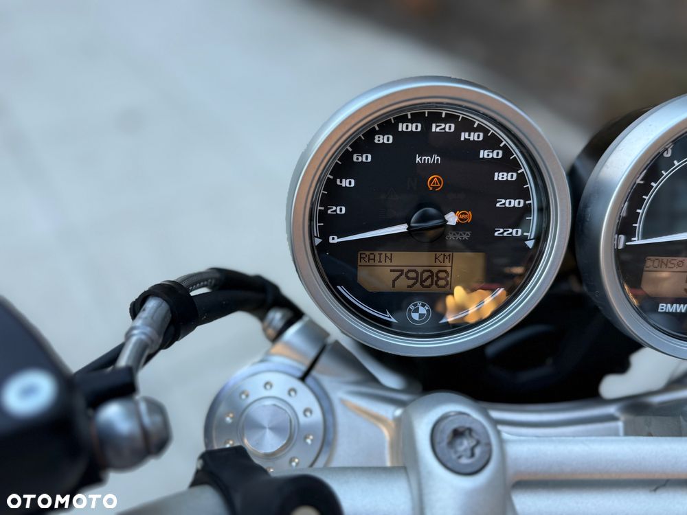 BMW R - 6