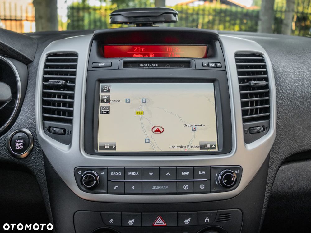 Kia Venga 1.6 CVVT Black Collection - 23