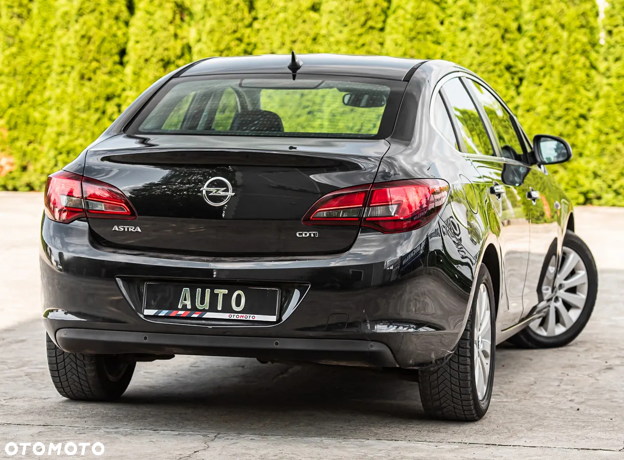 Opel Astra 1.7 CDTI DPF Active - 12