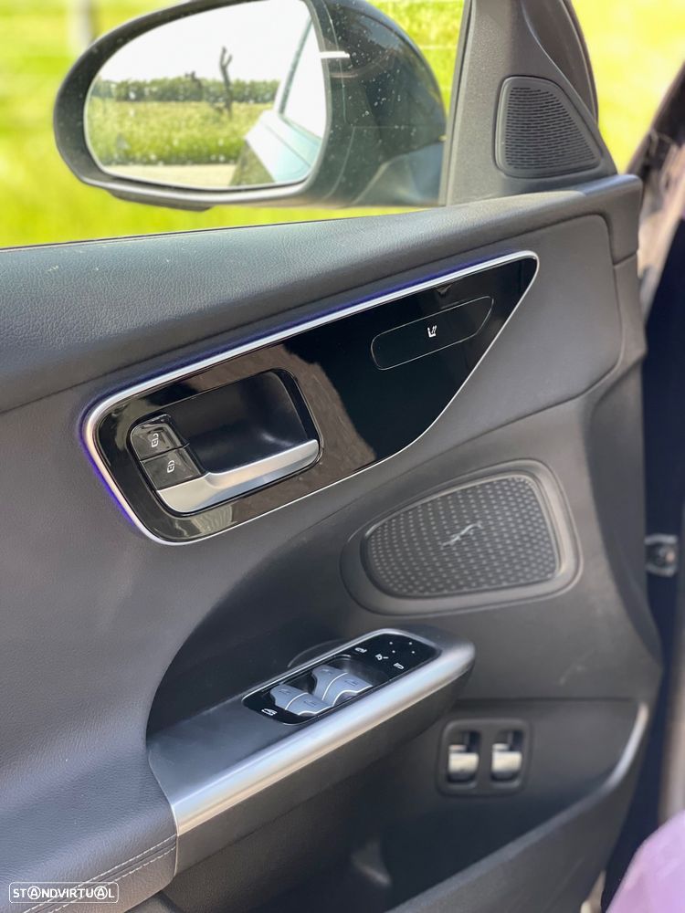 Mercedes-Benz C 300 e T 9G-TRONIC Night Edition - 18