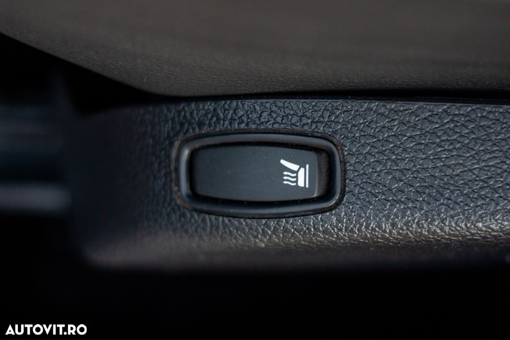 Dacia Duster dCi 110 FAP 4x4 Prestige - 10