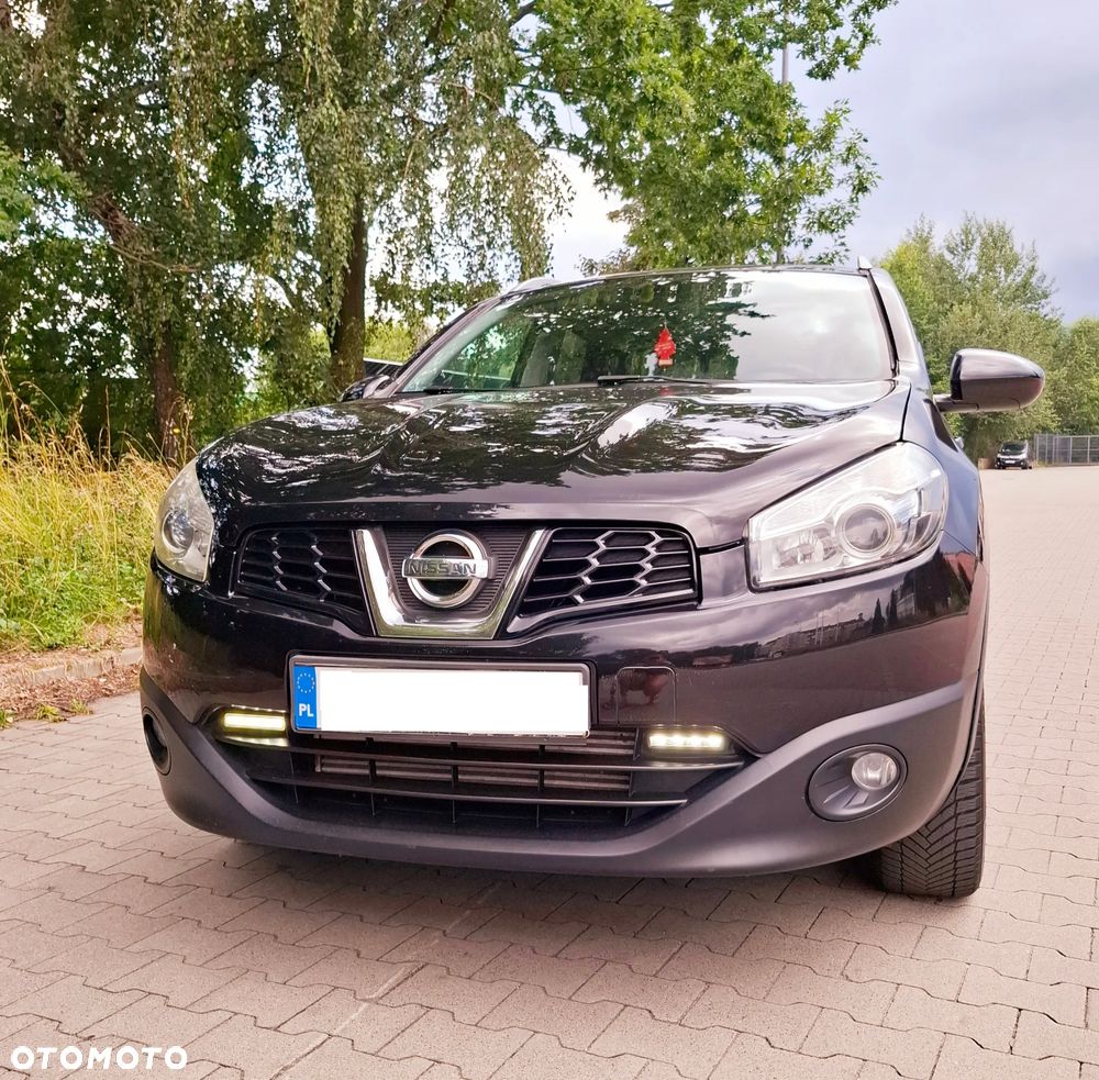 Nissan Qashqai - 1
