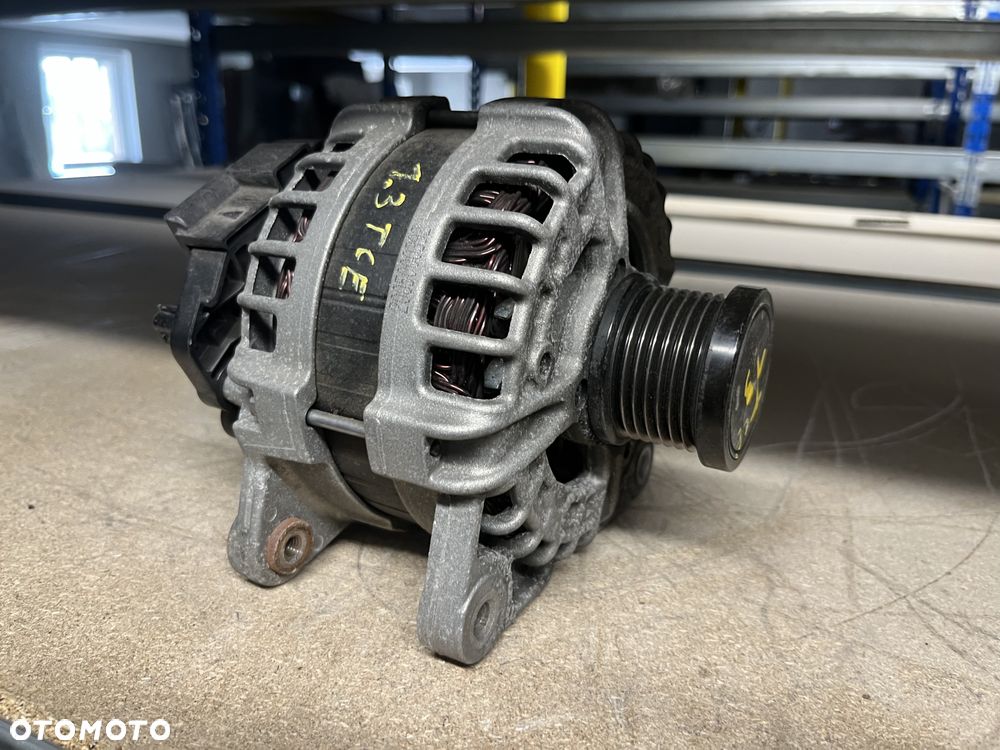 Alternator 1.3 TCE (1) Renault Dacia 231001993R - 2