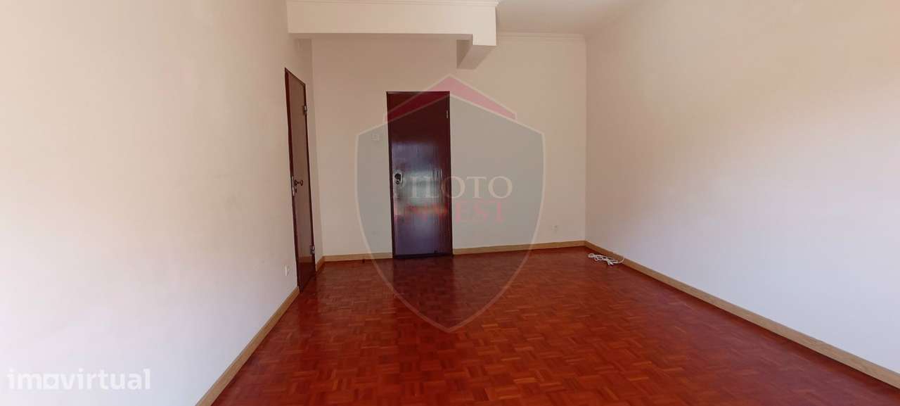 Apartamento T2 Venda em Viseu,Viseu - Grande imagem: 4/12