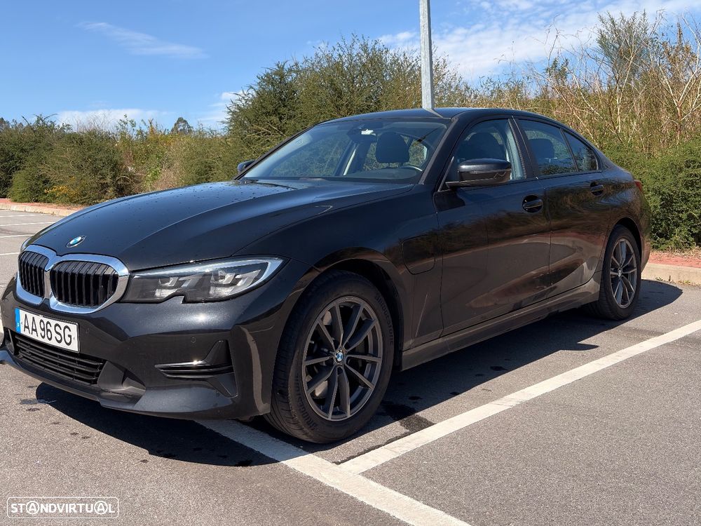 BMW 330 e Corporate Edition Auto - 1