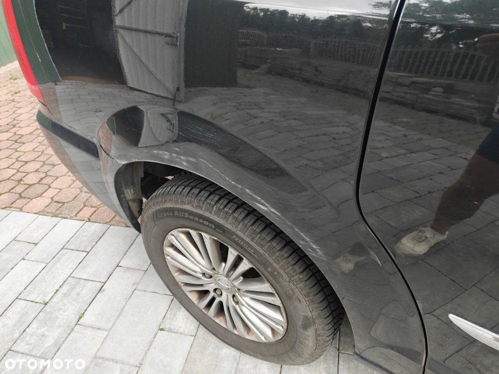 Chrysler Town & Country 3.6 Touring - 6