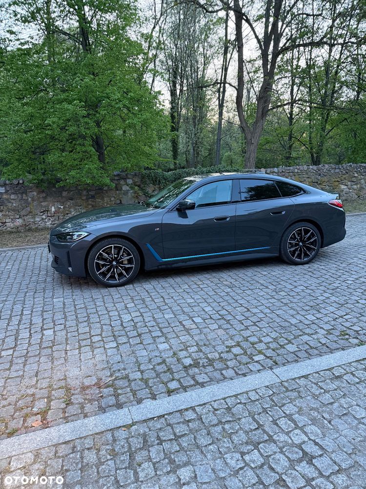 BMW i4 70.3kWh eDrive 35 - 14
