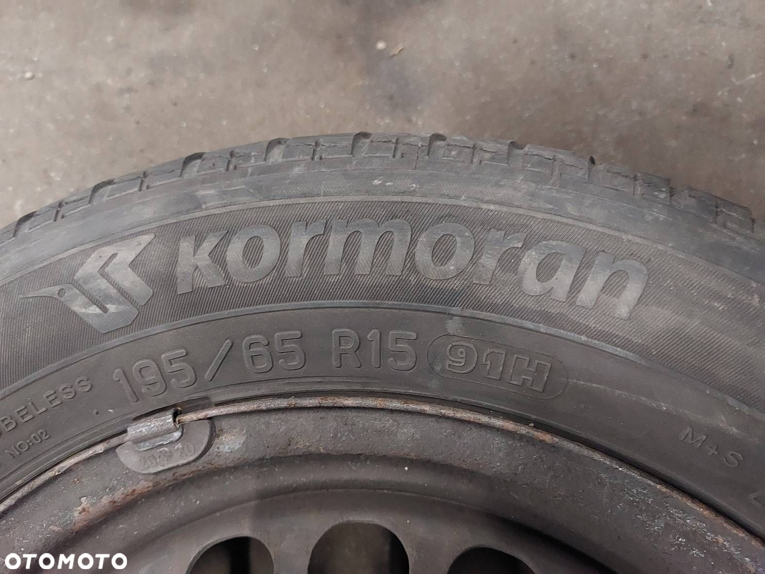 FELGI STALOWE 2 SZT 8D0601027 5x112 6Jx15 ET45 FI57,1 AUDI A4 PASSAT - 3