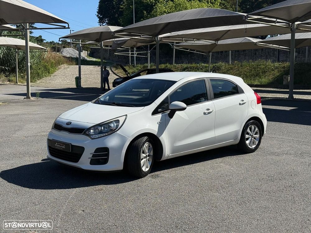 Kia Rio 1.1 CRDi - 4