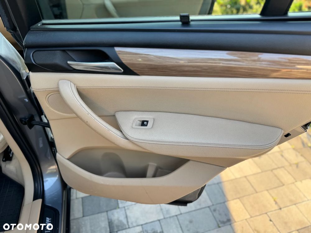 BMW X3 28i xDrive - 13