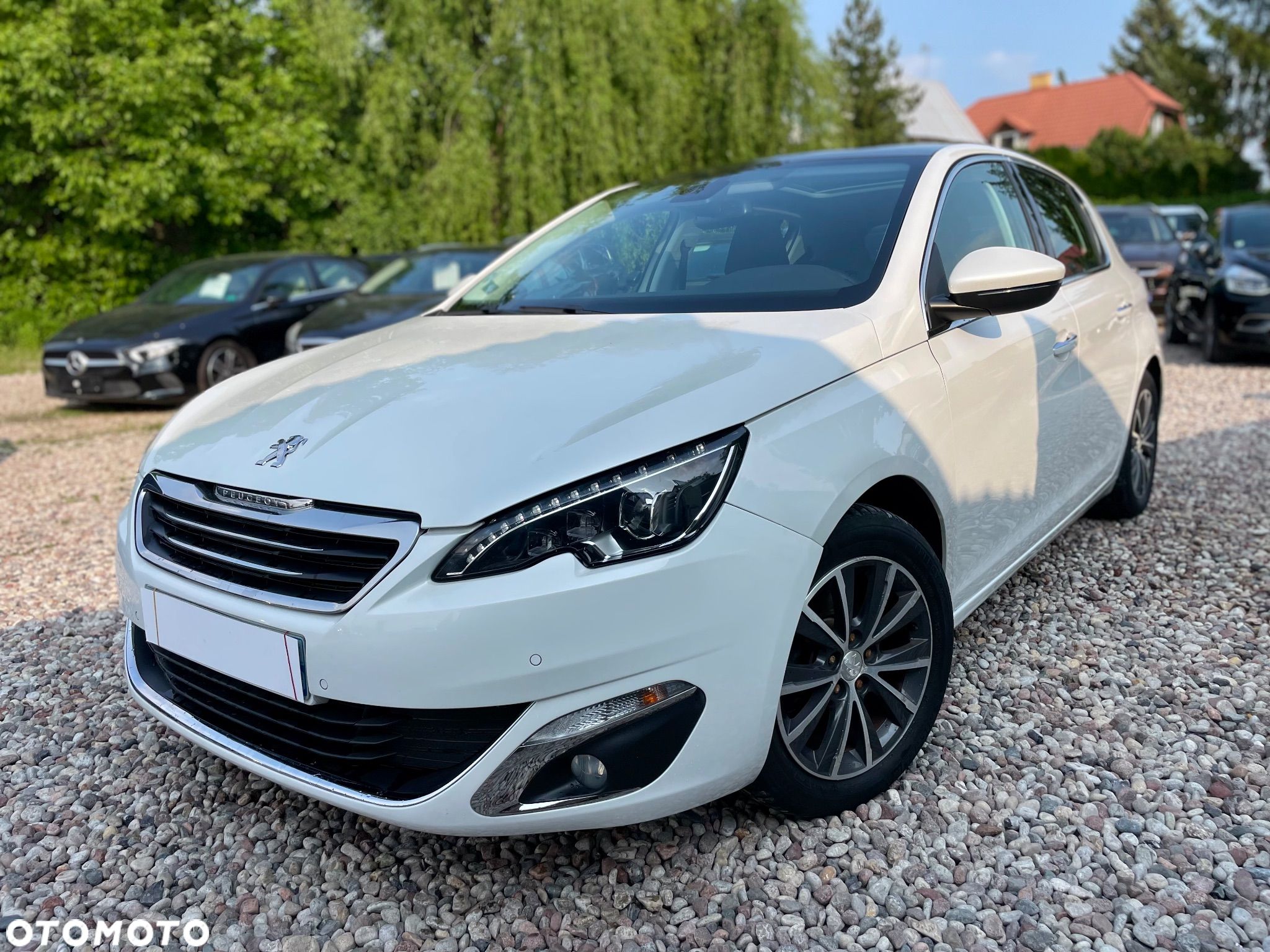 Peugeot 308 125 THP Allure - 1