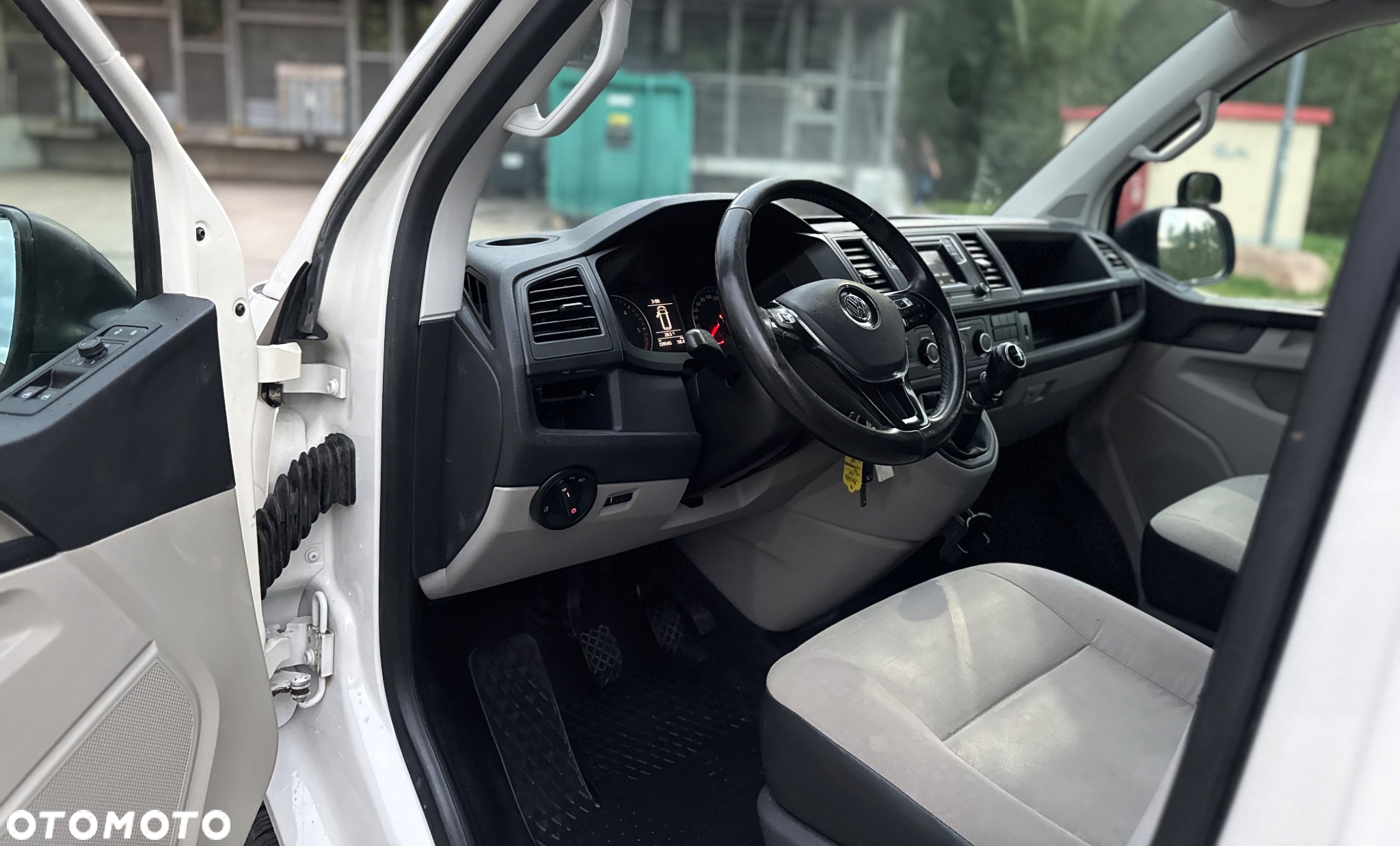 Volkswagen TRANSPORTER T6 - 5