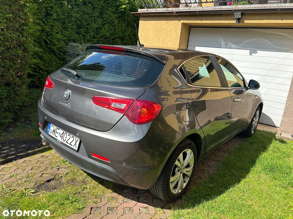 Alfa Romeo Giulietta 1.6 JTDM 16V Turismo - 6