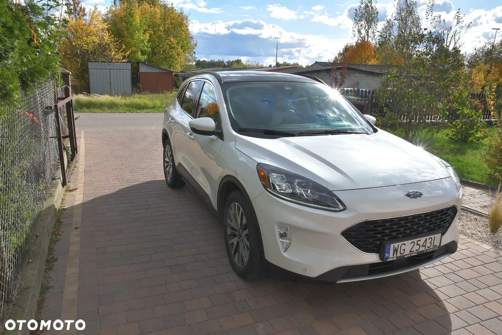 Ford Escape 2.0 EcoBoost AWD Titanium - 10