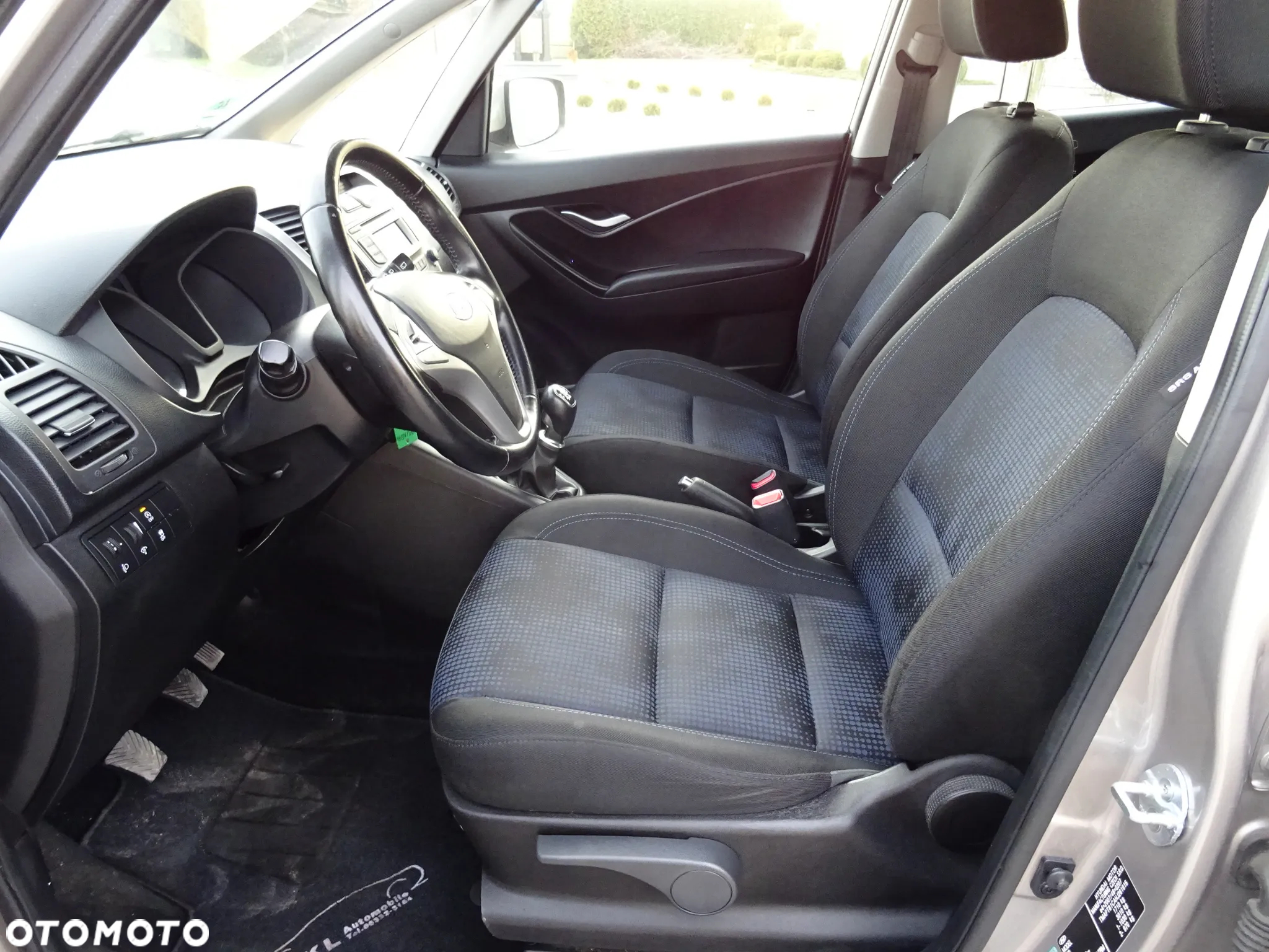 Hyundai ix20 1.4 blue Comfort - 17