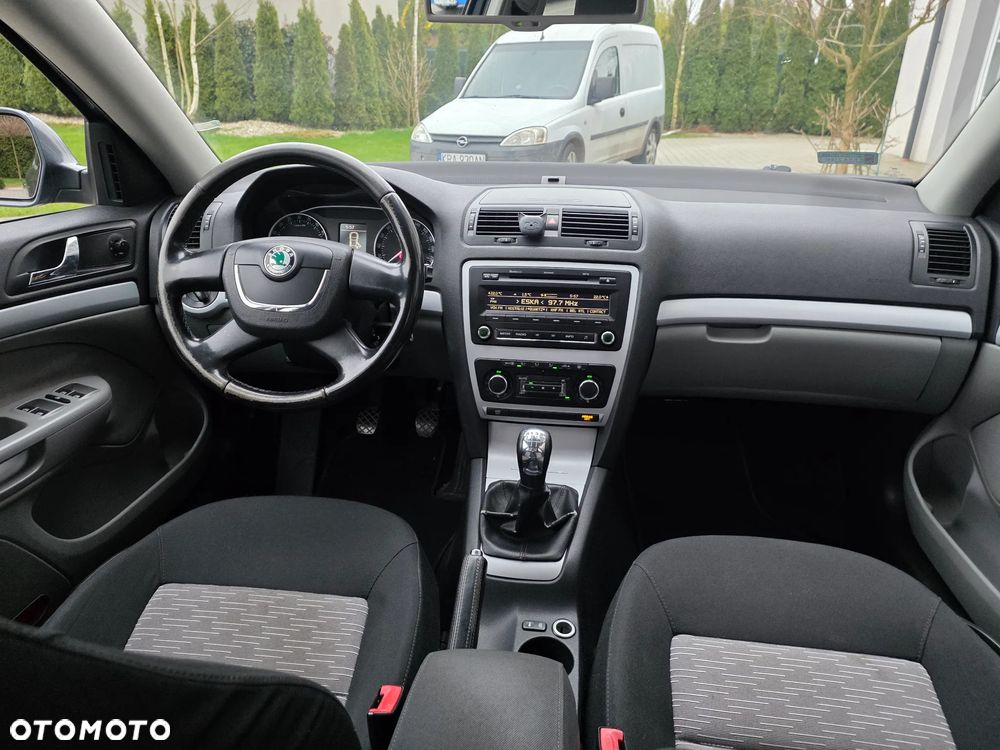 Skoda Octavia 1.6 TDI Ambiente - 12