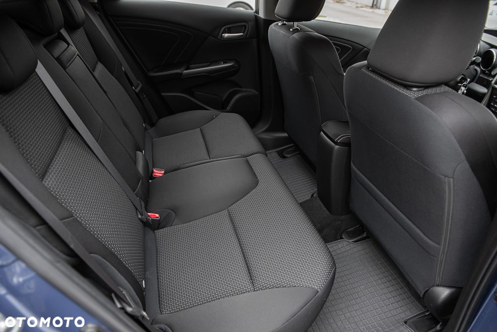 Honda Civic 1.6 i-DTEC Sport Black Edition - 28