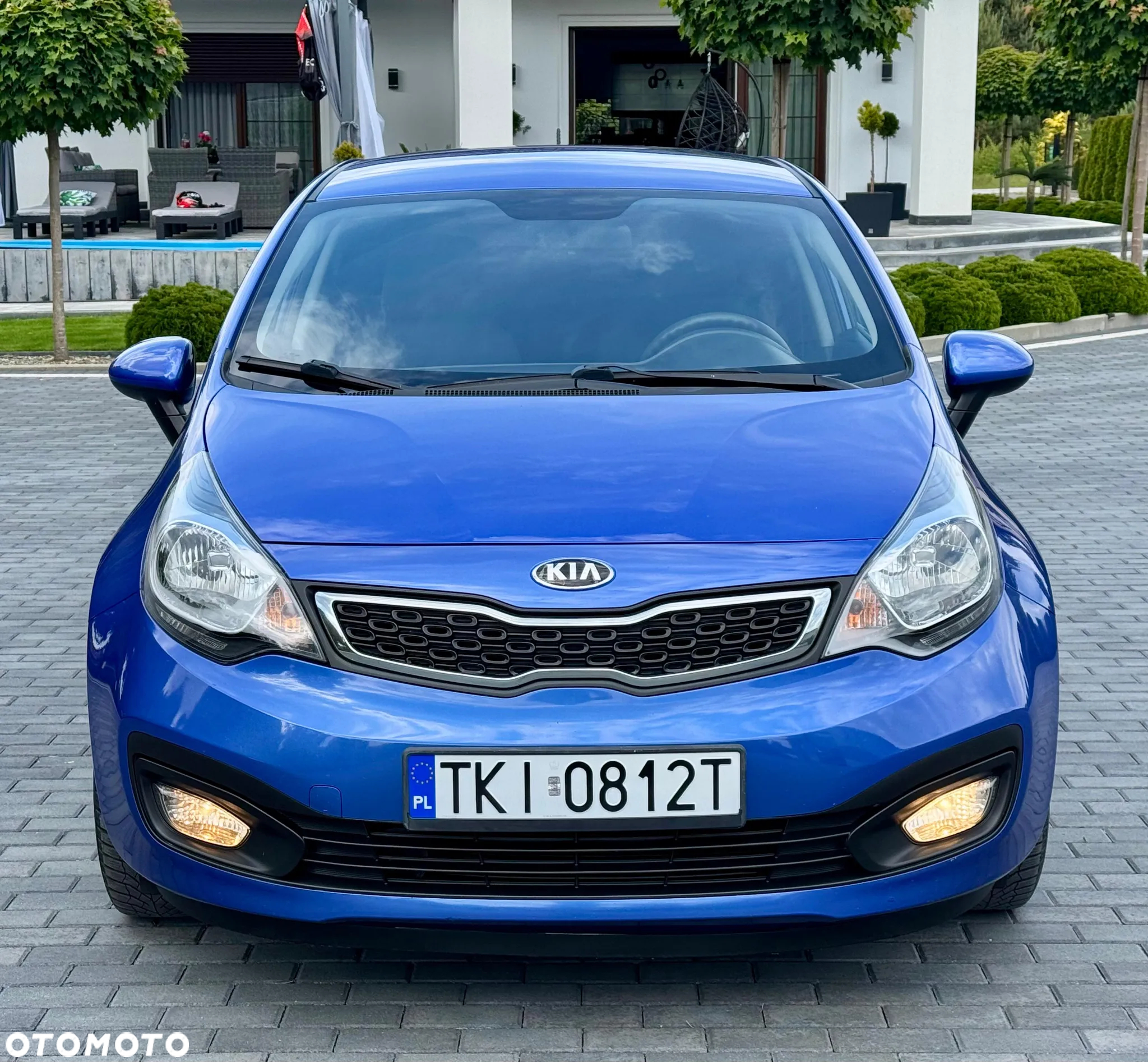 Kia Rio 1.2 L - 3