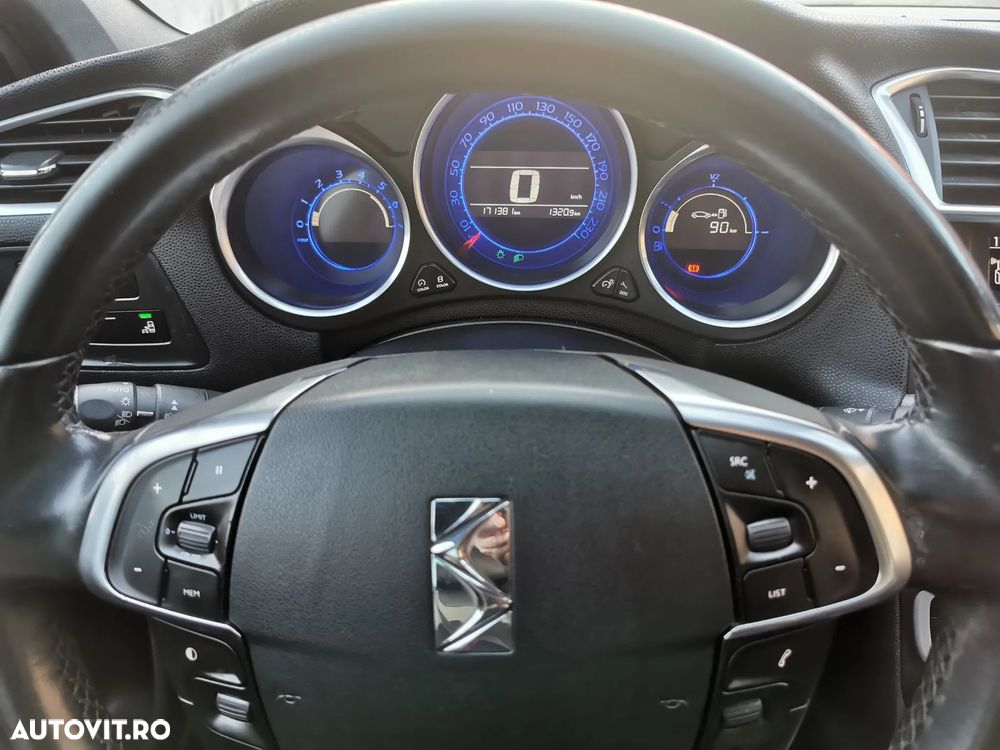 Citroën DS4 BlueHDi 150 S&S Limited Edition 1955 - 10