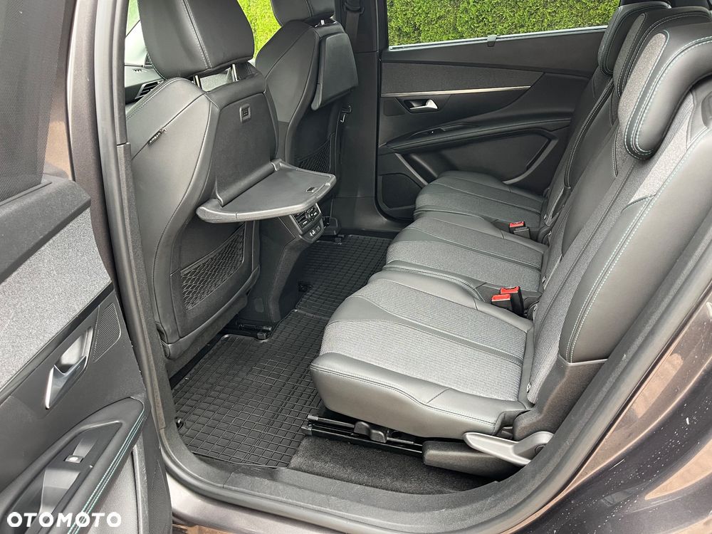 Peugeot 5008 PureTech 130 EAT8 Stop & Start Allure Pack - 34
