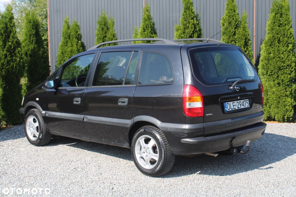 Opel Zafira 1.8 Njoy - 14