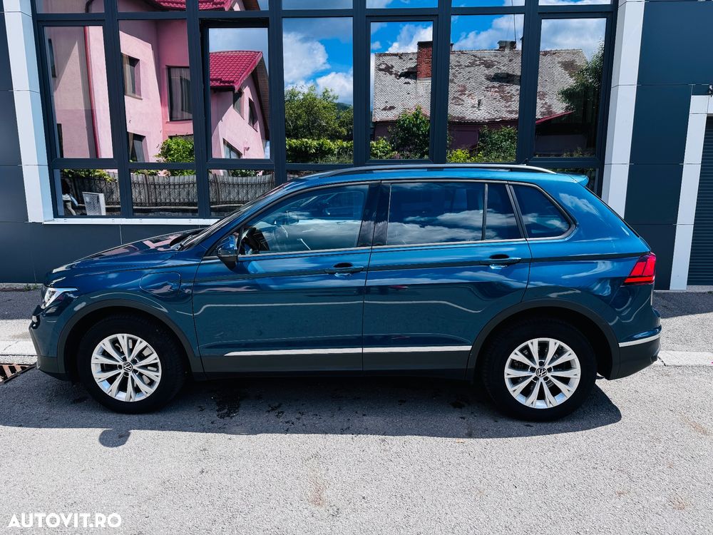 Volkswagen Tiguan - 9