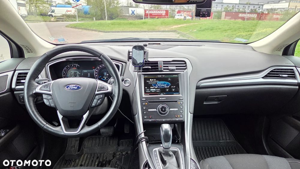 Ford Mondeo 2.0 TDCi Titanium PowerShift - 8