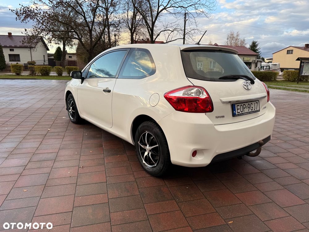 Toyota Auris 1.4 D-4D Edition - 26