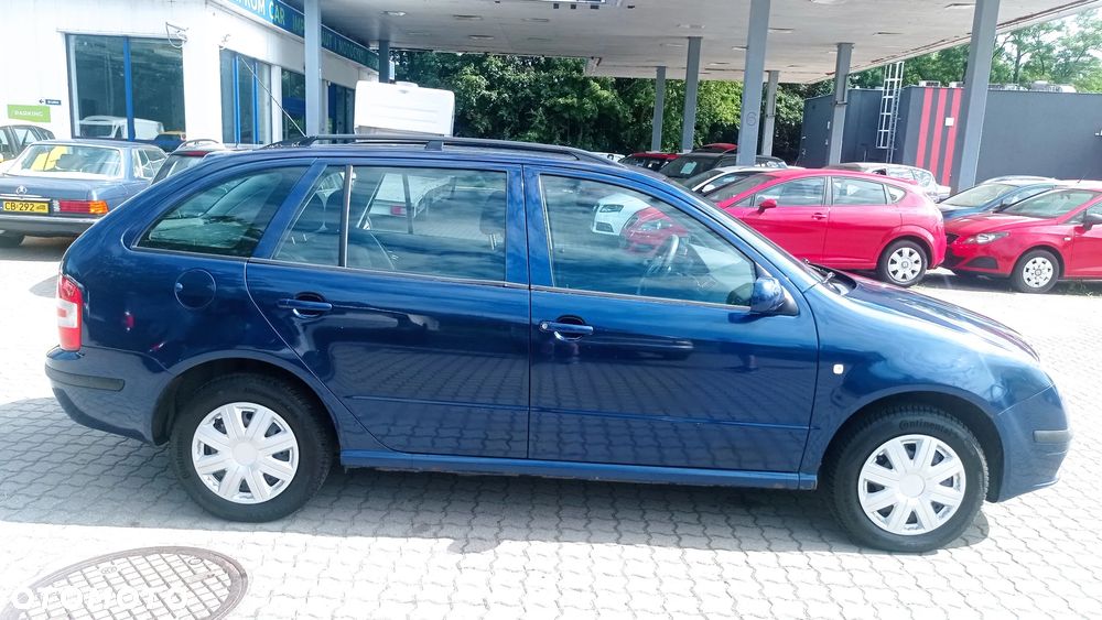 Skoda Fabia 1.4 16V Combi Comfort - 23