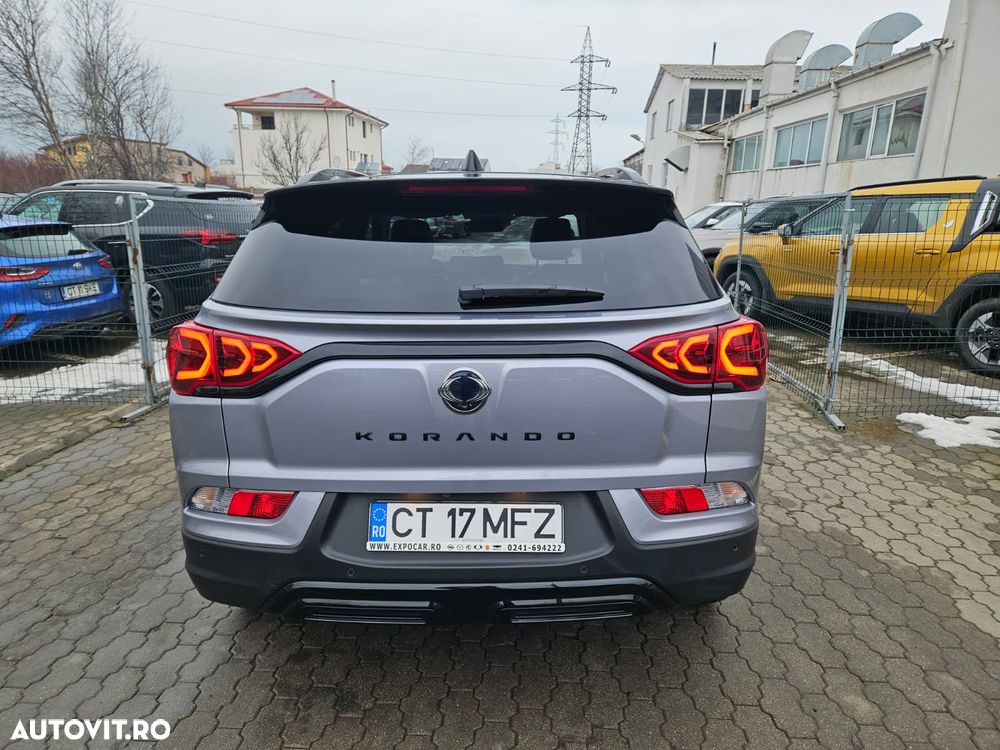 KGM Korrando ver-1-5-gdi-turbo-at-premium - 3