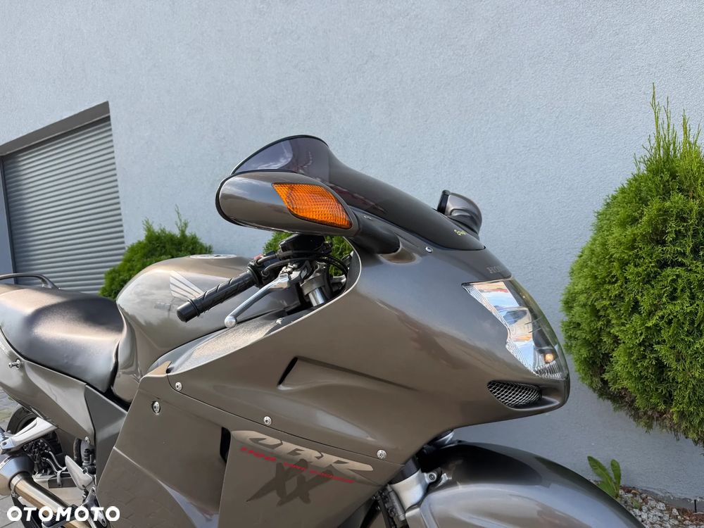 Honda CBR - 8